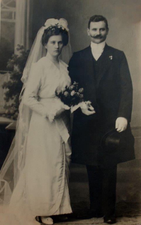 HZ 13.12.1915 Emma Nehm Hermann Schmoldt